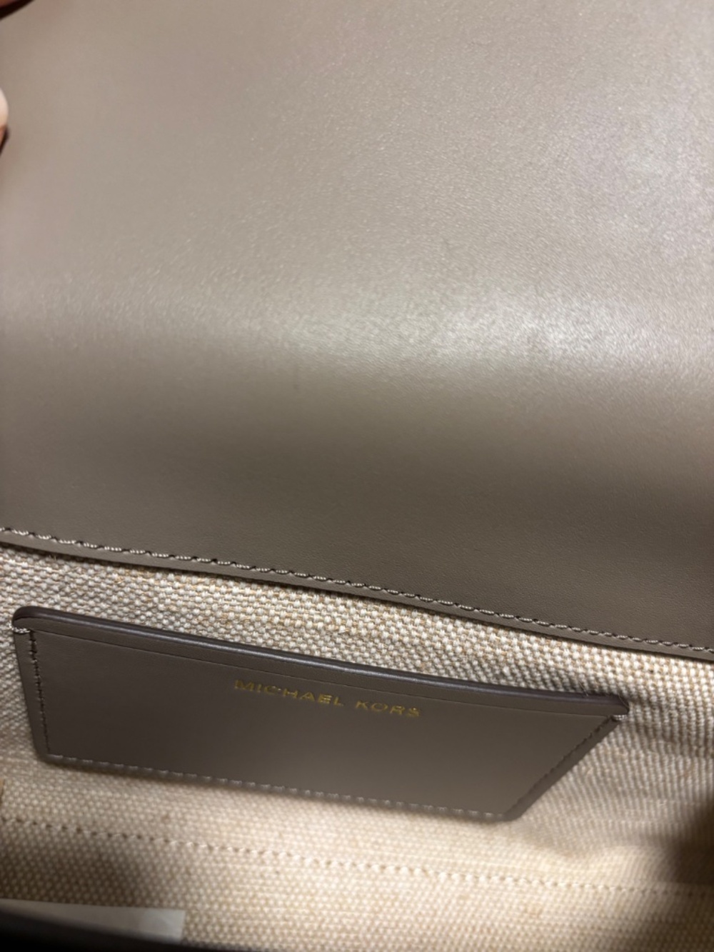 Handbag - Picture 3 of 8